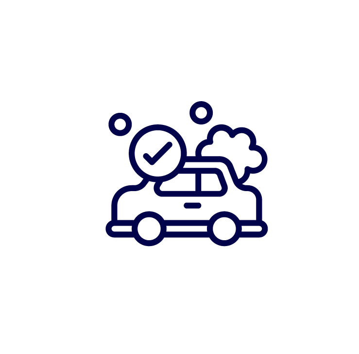 Icons-Schäfer – Wir produzieren für sie – dunkelblau-02 Auto-Icon mit Rauchwolke und Häkchen in einem Kreis, symbolisiert erfolgreiche Fahrzeugdiagnose oder Umweltprüfung.